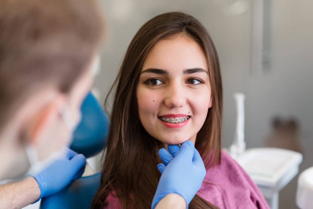 traiter des dents qui se chevauchent